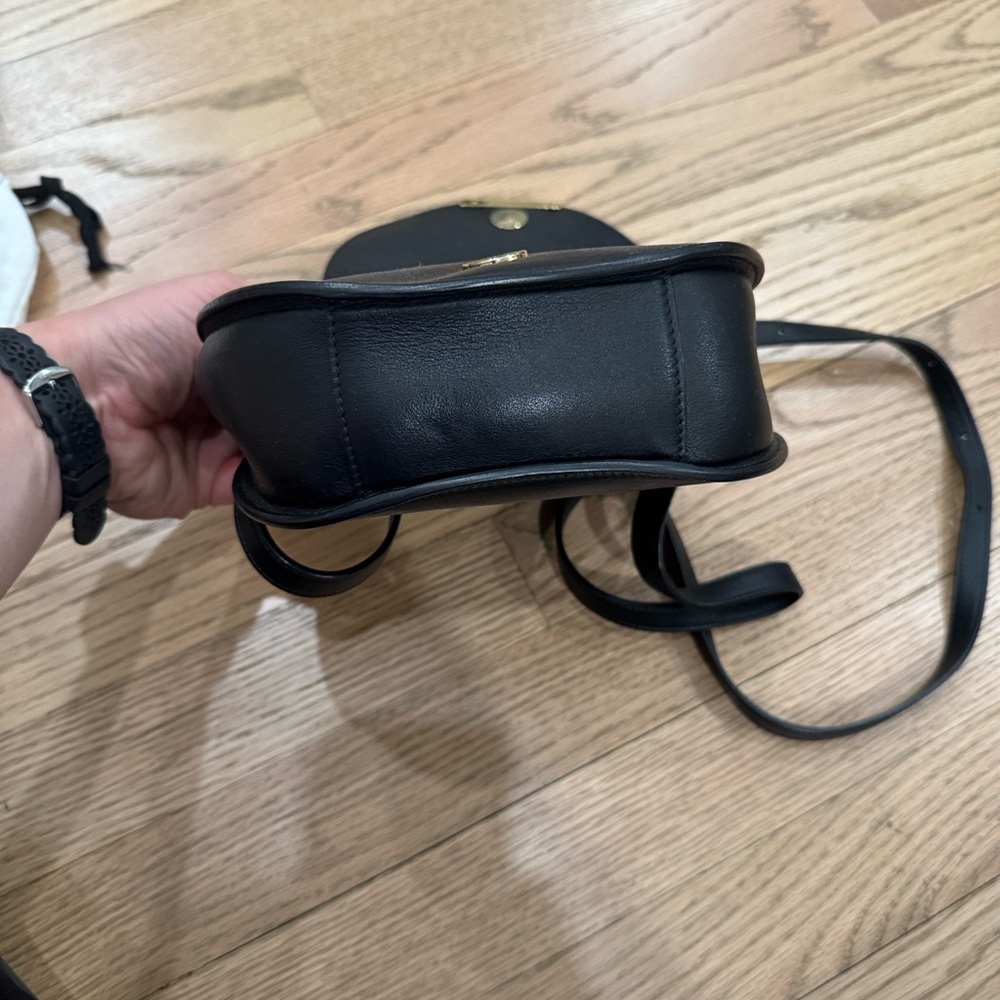 Cuyana Black Leather Mini Crossbody Bag - Picture 7 of 7